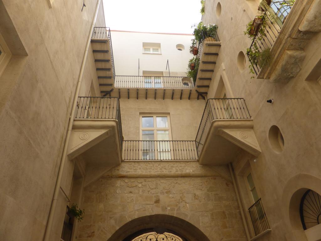 Appartamento In Palazzo Lampedusa Παλέρμο Εξωτερικό φωτογραφία