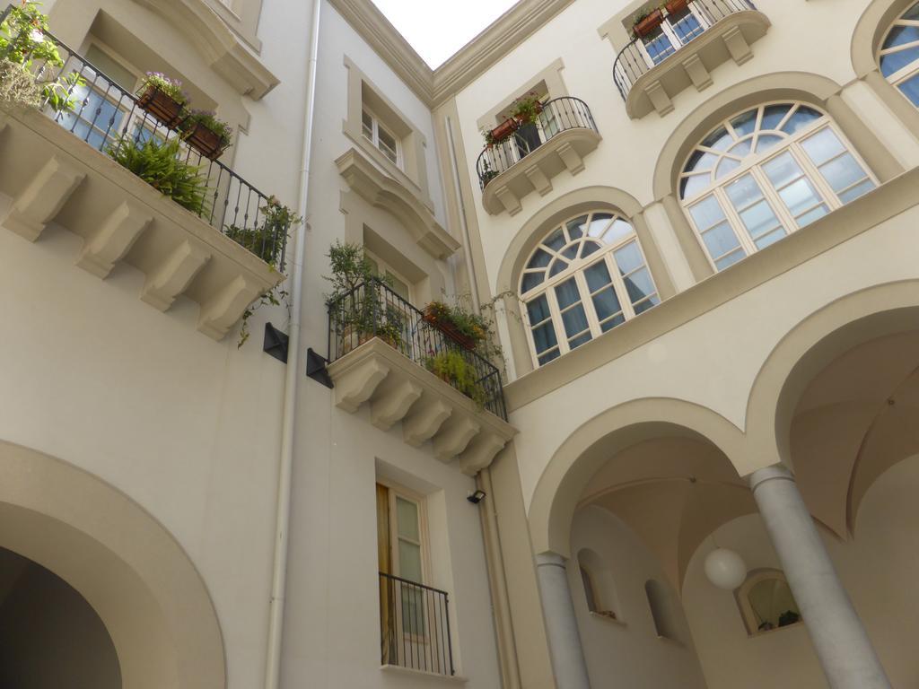 Appartamento In Palazzo Lampedusa Παλέρμο Εξωτερικό φωτογραφία